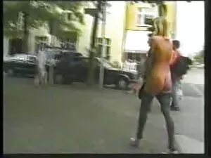 モデルは、ポルノチャットで見事な姿を示し ...