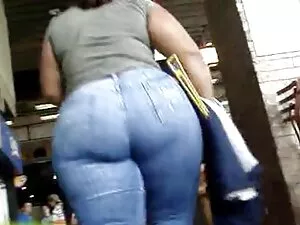 Tsipaロシアの喉の不正な鶏の脂肪 女 ...