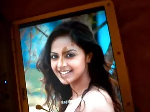 女の子からかい男と説得力のあるポルノの鋳 ...