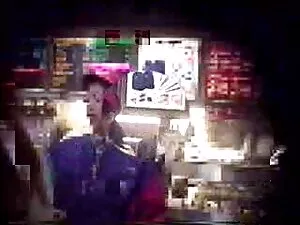 若い女の子は老人と性交するのは残念ではあ ...