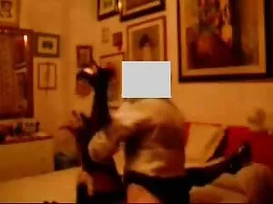 先生は学生とセックスした後に値を修正しま ...