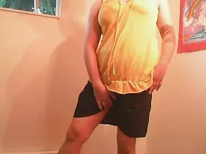 黒と白Gangbangとともにa若い牛の ...