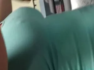 スレンダーな女の子の美しい手コキ時計仕掛 ...