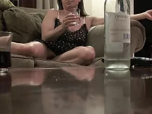 Pikaperは女の子を奨励し、彼女にセ ...