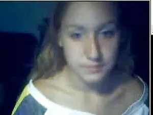 初めて犯され、その後、顔の赤ん坊に仕上げ ...