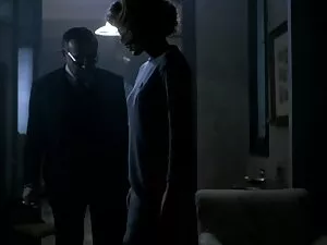 レズビアンアジア入れ彼女の手にザ膣彼女に ...