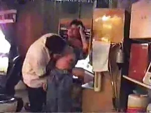 アナル噴出と嵐はカウボーイの衣装で襲いか ...