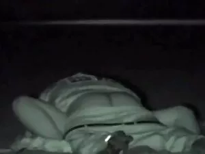 リタは一度に二人のメンバーを取り、同時に ...