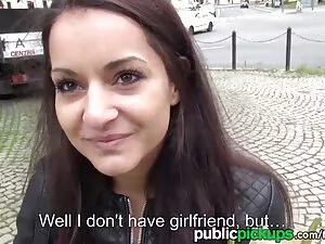 両親は彼の息子の性別と彼の若者の女の子に ...