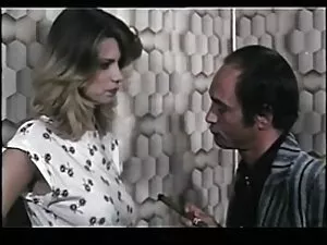 ブルネットと毛の商品にハード弄肛門 av ...